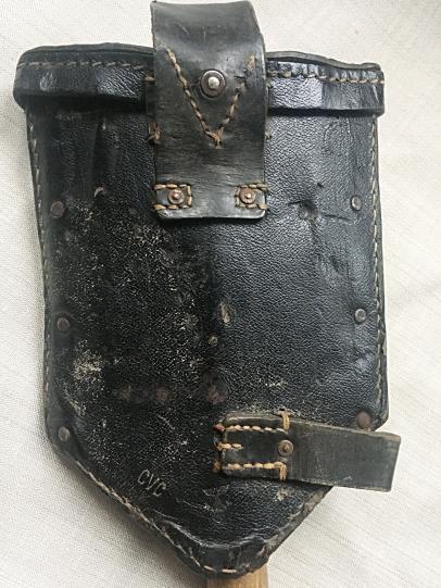 German Folding Shovel with Carrying Case, 1st Model