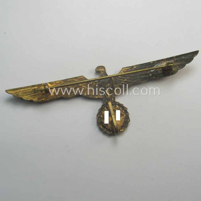 WH (Kriegsmarine) golden-toned breast-eagle as was intended for usage onto the white-coloured, naval-type summer tunics ('Brustadler für Sommerrock der Kriegsmarine')