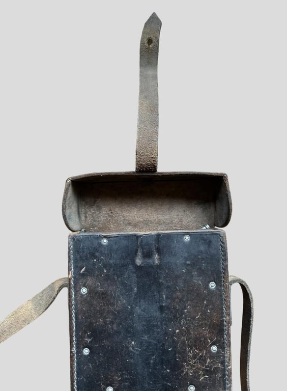 German WWII MG 13 Gunner's Pouch