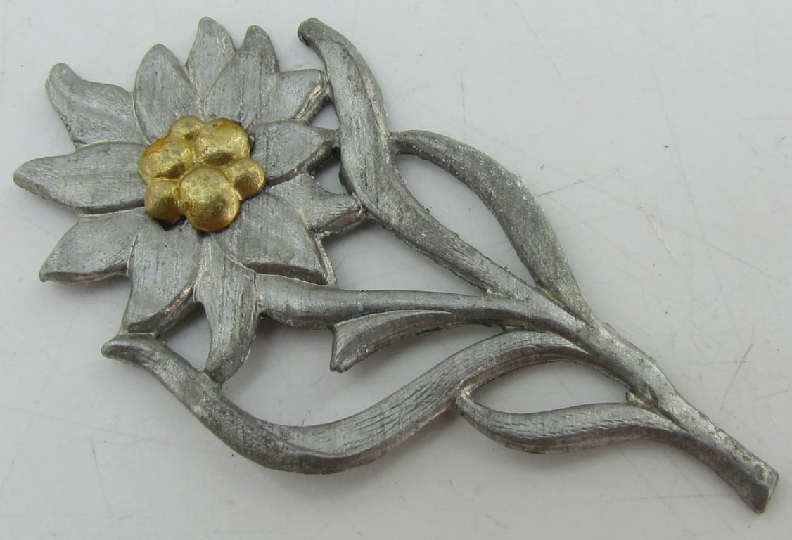 NSDAP SA or Hitlerjugend cap edelweiss by RZM M1/148