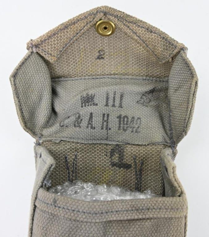 British WW2 RAF Brengun Pouch