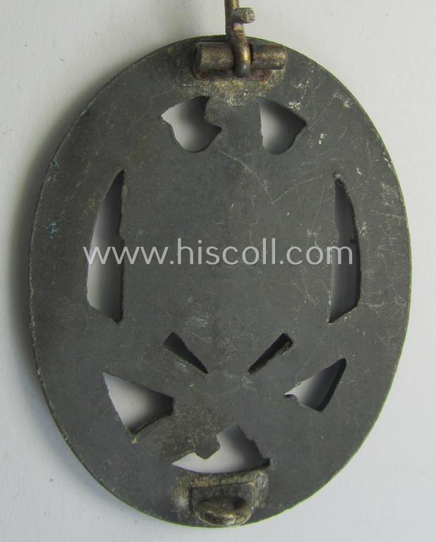 Attractive, 'Allgemeines Sturmabzeichen' (or General Assault Badge ie. GAB), being an unmarked, zinc- (ie. 'Feinzink'-) based so-called: 'flat-back'-pattern by a (by me) unidentified maker