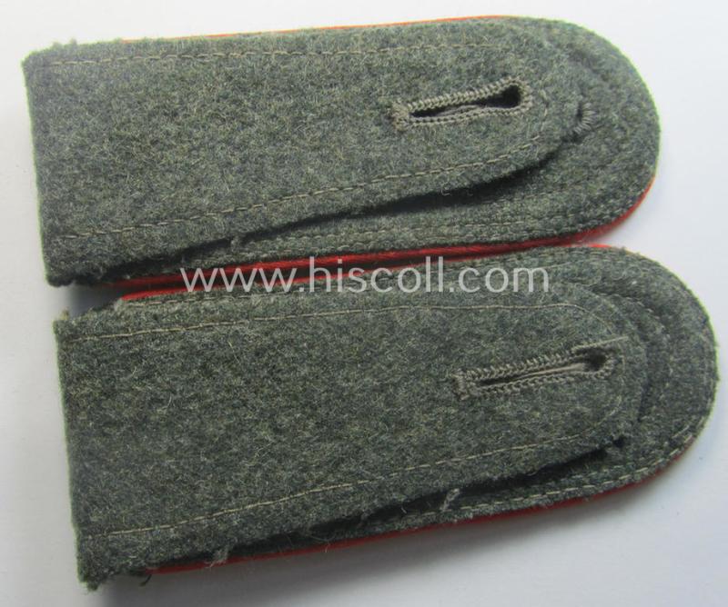 Pair of WH (Heeres) NCO-type shoulderstraps: 'Wachtmeister eines (Sturm)Art.-Abts. o. Rgts.'