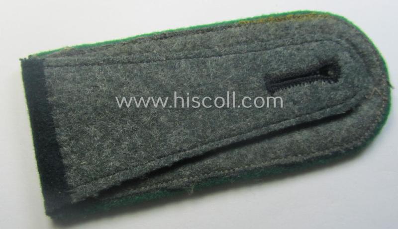 Single, WH (Heeres) EM-type (ie. 'M36- o. M40'-pattern- and 'rounded-styled-') neatly 'cyphered' shoulderstrap as was intended for usage by a: 'Soldat des Gebirgsjäger-Rgts. 139' (part of the: '3. Gebirgs-Div.')