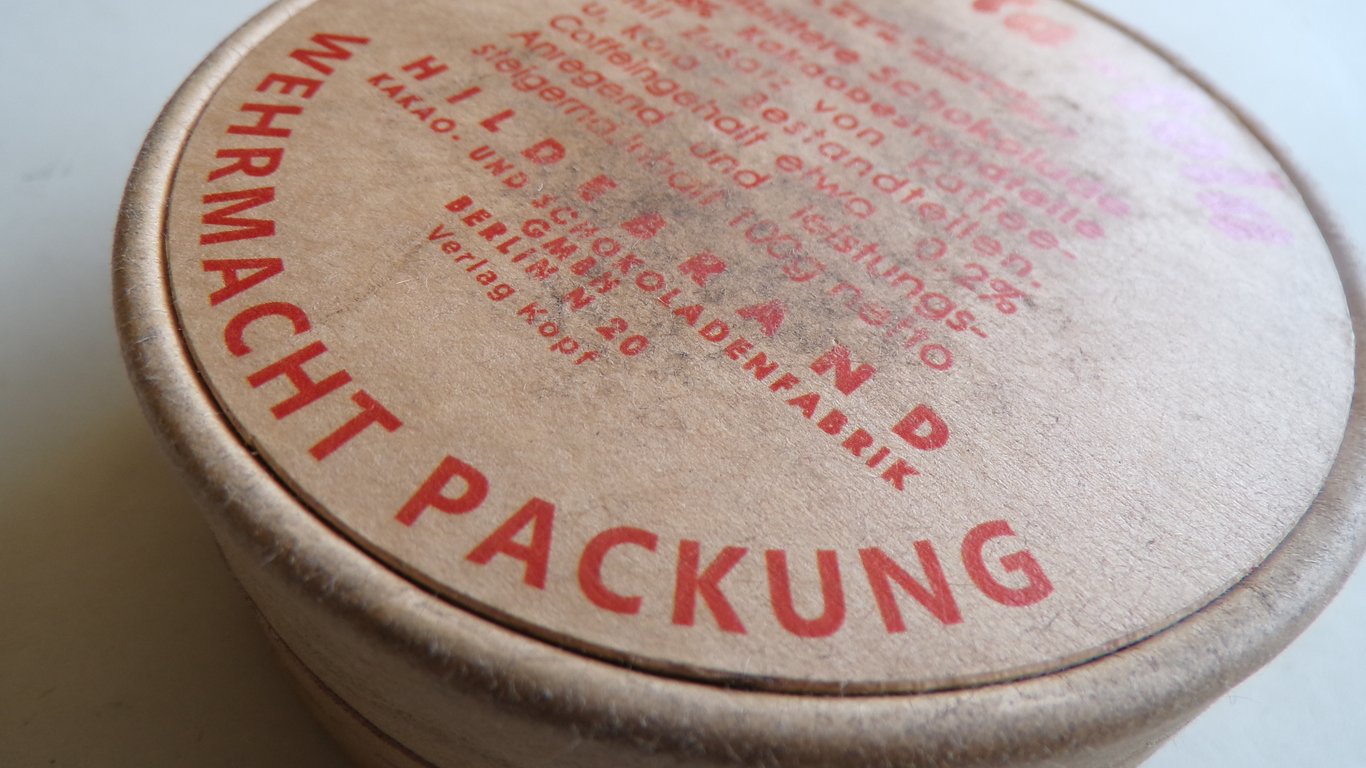 Rare 1940 Wehrmacht Cardboard Scho-Ka-Kola Container
