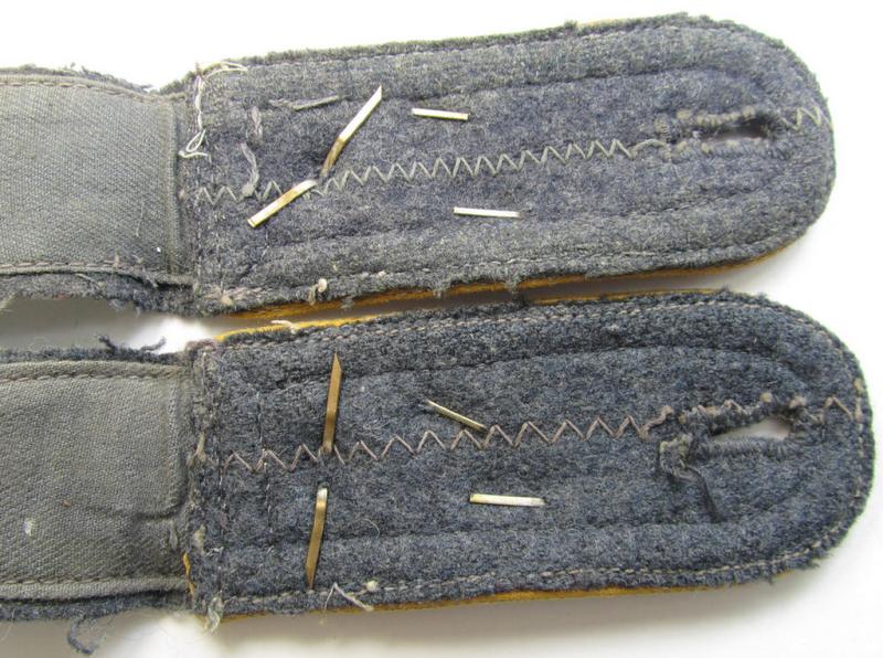 Attractive - and fully matching! - pair of WH (Luftwaffe) neatly 'cyphered', NCO-type shoulderstraps as was intended for usage by a: 'Feldwebel der Flieger- o. Fallschirmjäger u. Mitglied einer LW-Kraftfahrschule'