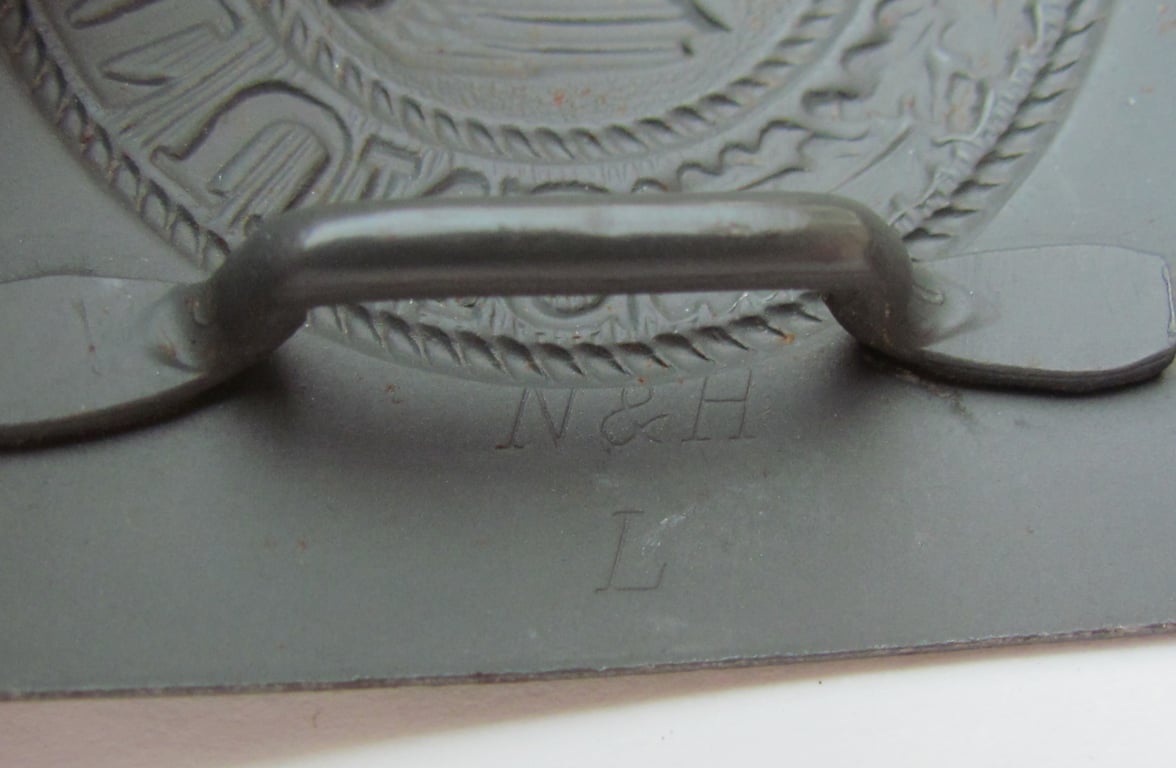 Wehrmacht Heer Late War Steel Belt Buckle – Excellent Condition