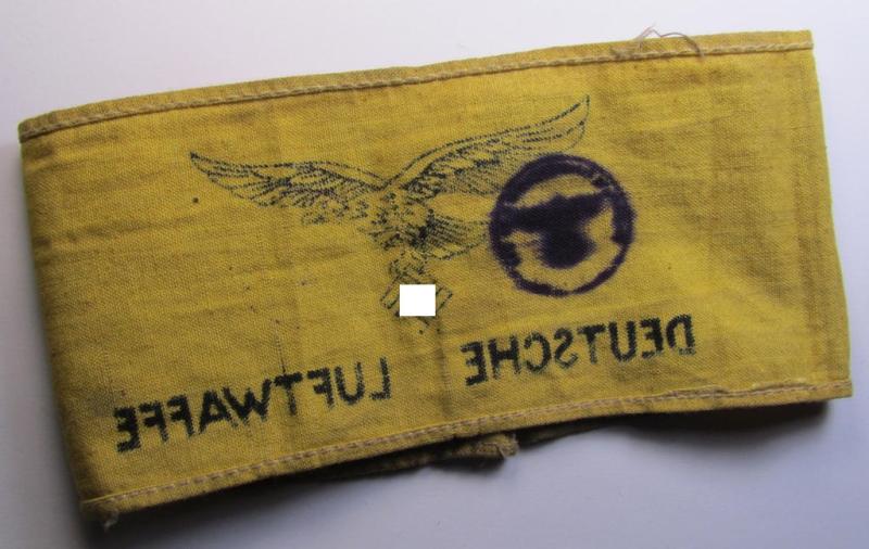 Unusual WH (Lufwaffe) item: a truly rarely seen, later-war-period- and/or printed armband (ie. 'Armbinde') entitled: 'Deutsche Luftwaffe' (which was exclusively worn by German pilots in order to identify them as such in case of an emergency-landi...