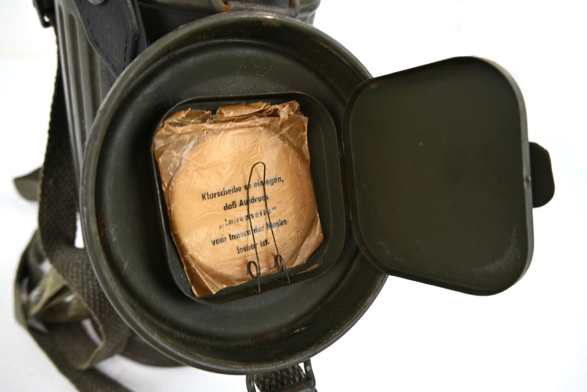 German Wehrmacht (Heer) M31 Gasmask & Cannister.