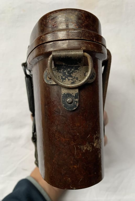 WH (Heer) Baklite 6x30 Binoculars Case