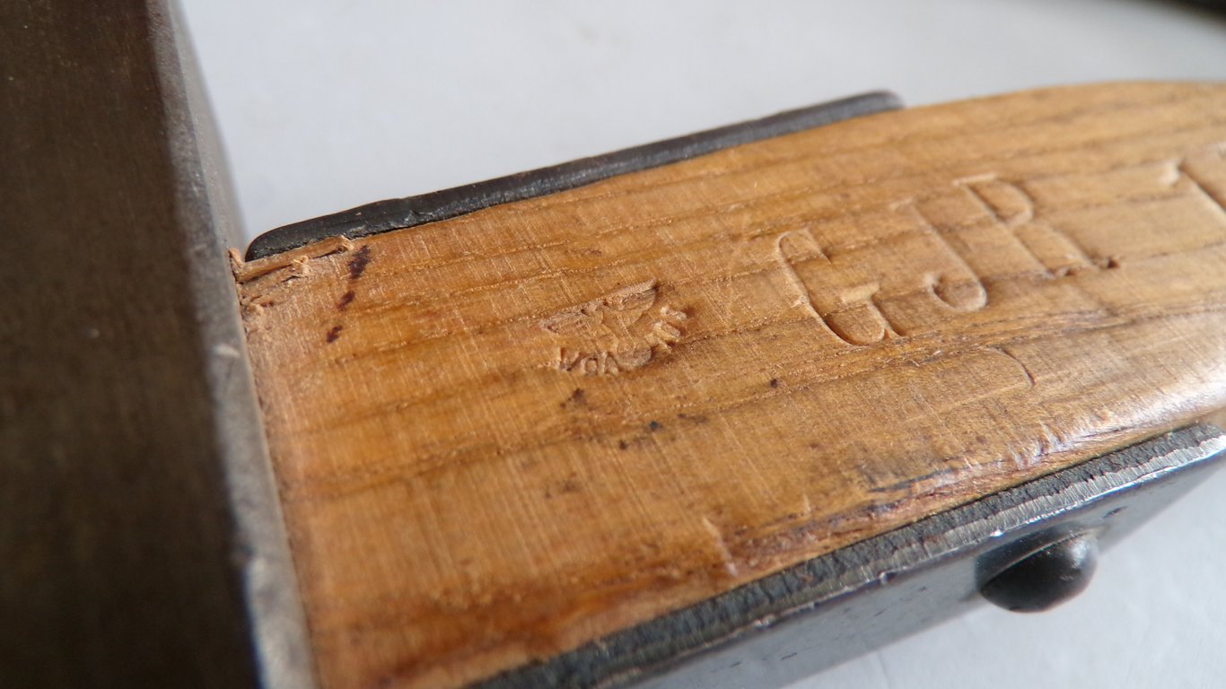 Gebirgsjäger hammer G.J.R 137, 1943