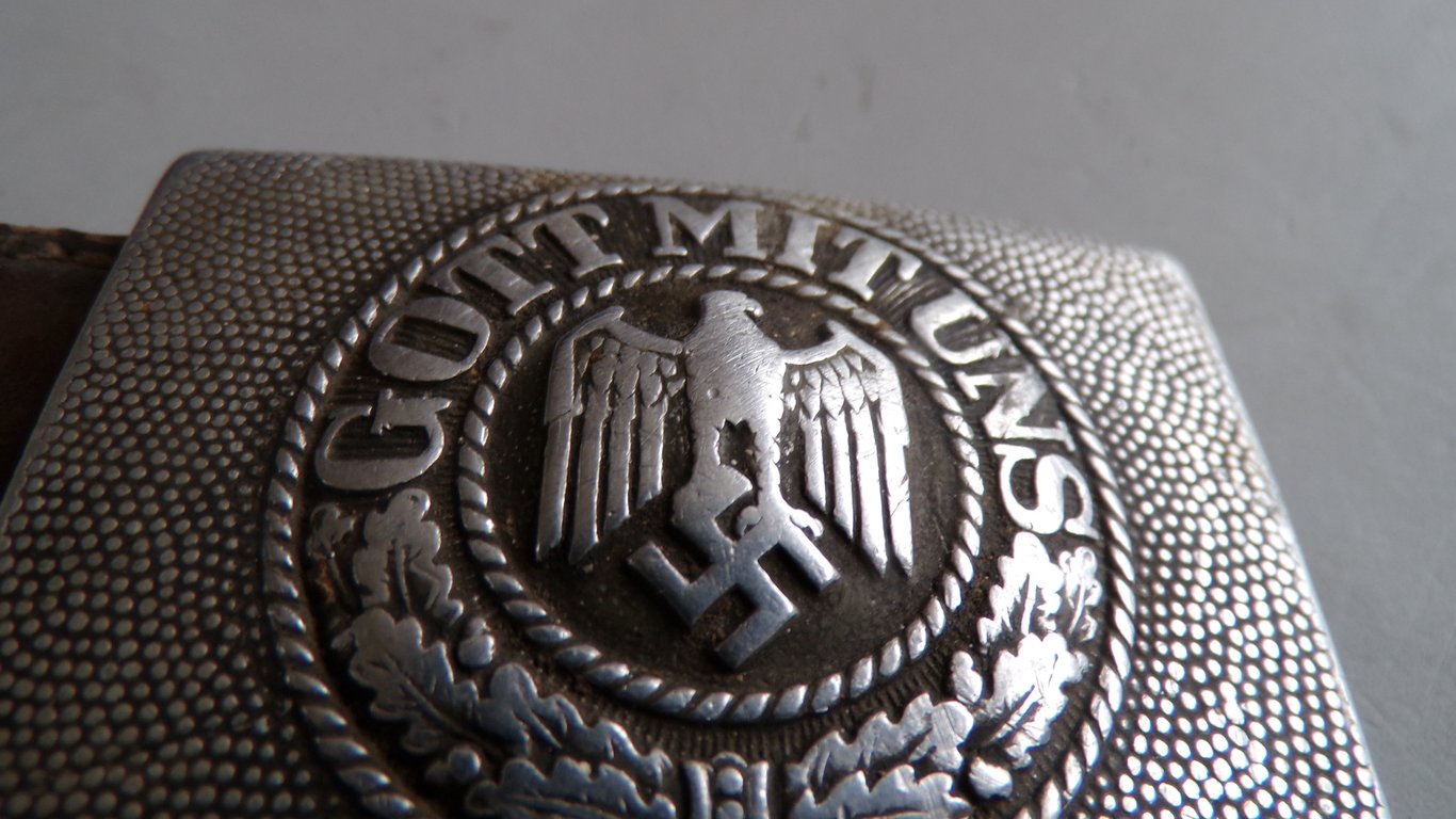 Belt buckle by Klein & Quenzer 1937