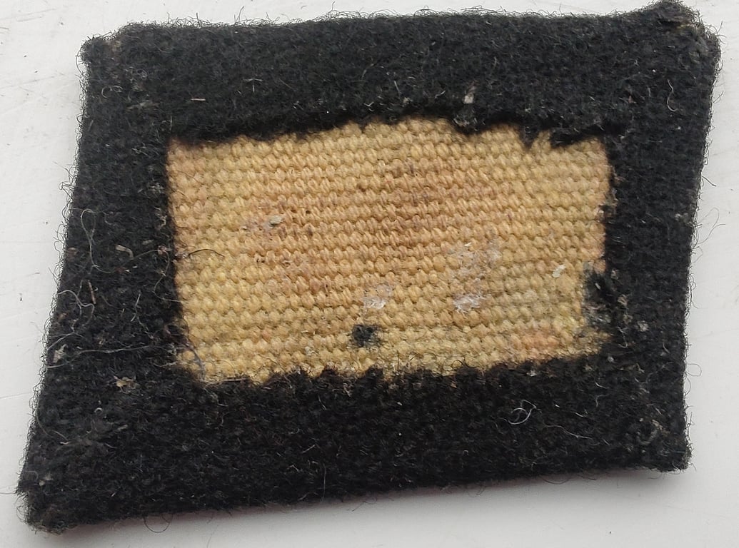 Reproduction Waffen-SS runic collar tab