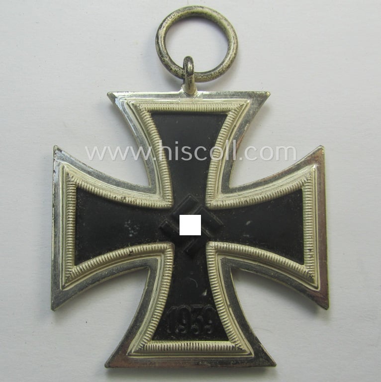 'Eisernes Kreuz II. Klasse' being a maker- (ie. '100'-) marked example by: 'Wächtler & Lange'