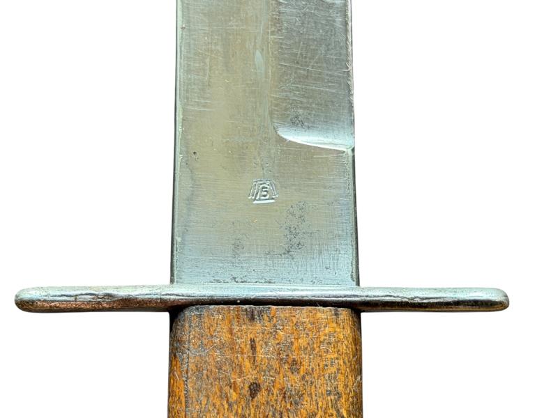 German WWII Stiefelmesser