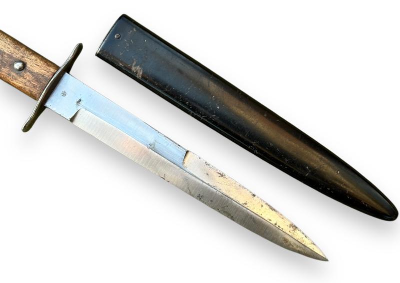 German WWII Stiefelmesser