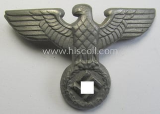 Attractive - silverish-grey-toned- and (I deem) typical 'Feinzink'-based...