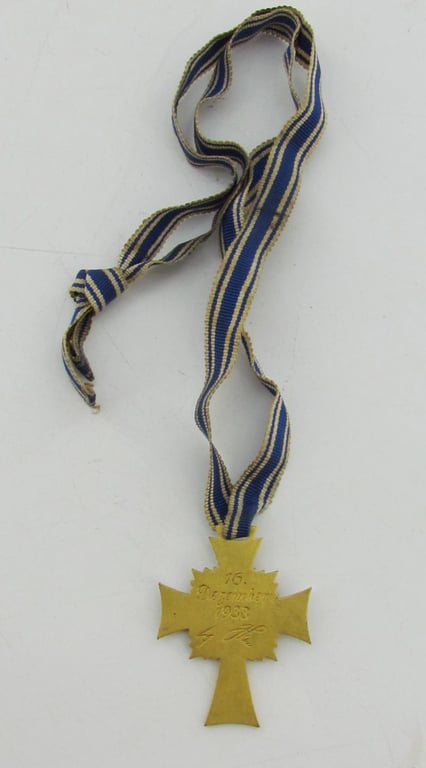 German Mothers Cross in Gold
