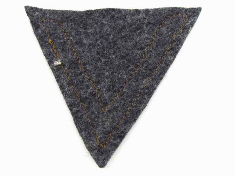 Luftwaffe Gefreiter chevron