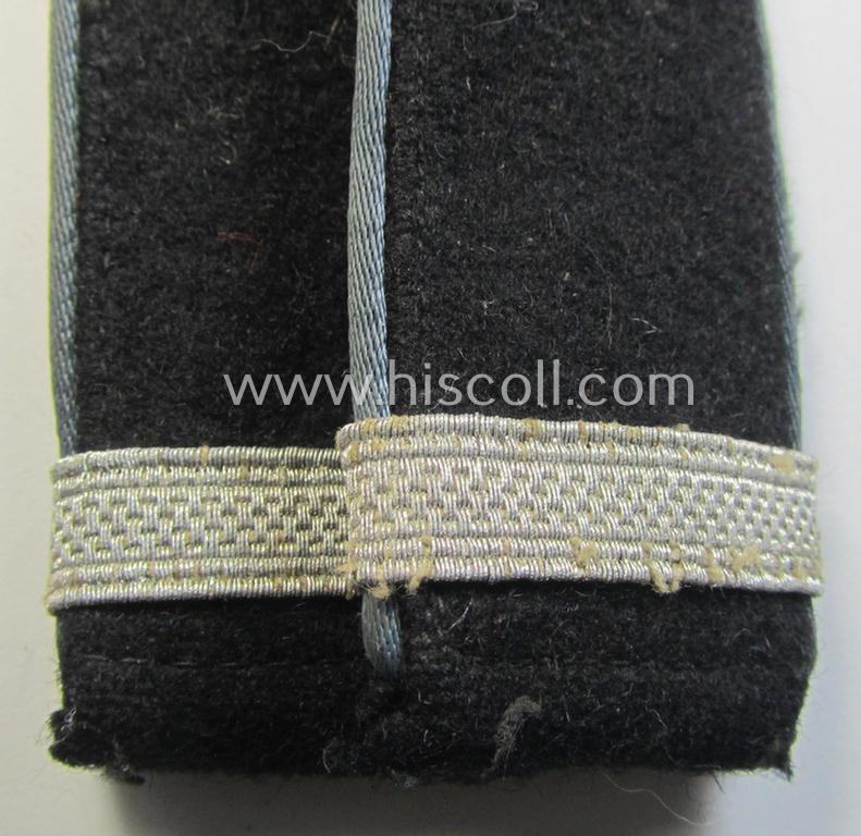 Attractive - and fully matching! - pair of WH (Luftwaffe ie. Hitlerjugend-) related, so-called: 'Flakhelfer'-shoulderstraps as was intended for usage by a: 'Flakhelfer' (ie. later-war-period, youthful, anti-aircraft staff-member)