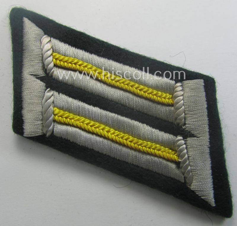 Pair of WH (Heeres) collar-tabs (ie. 'Kragenspiegel für Offiziere'): 'Offizier der Nachrichten-Truppen'