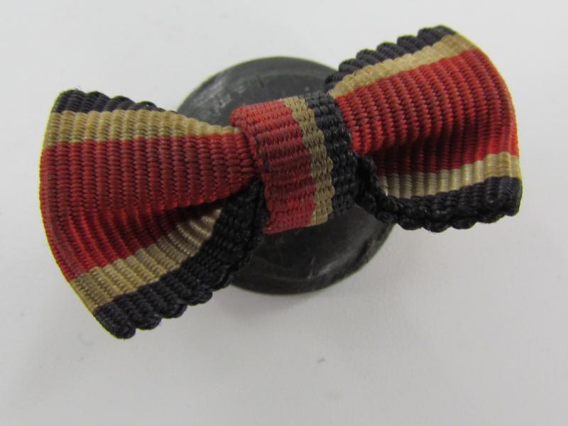 German Ribbon Bar , Button Variant