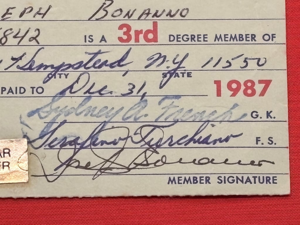 AUTHENTIC NEW YORK MAFIA BOSS JOSEPH BONANNO HAND SIGNED MEMBER CARD.