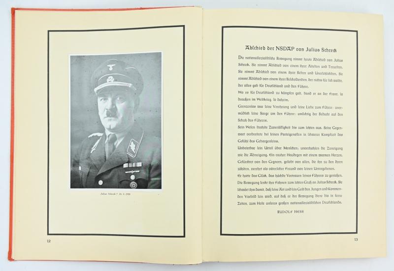 German Cigaretalbum 'Adolf Hitler'