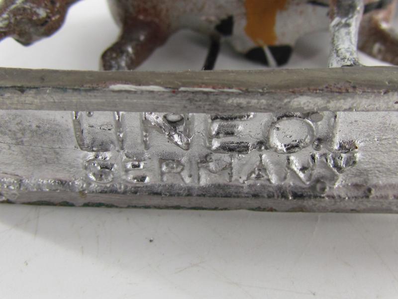 Lineol Wehrmacht Soldier ( 4 cm ) on Horseback