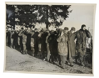 US WW2 Press Photo 'Bastogne'