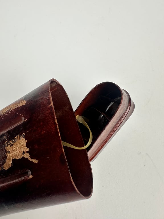 Hautentgiftungsalbe Behälter ddf