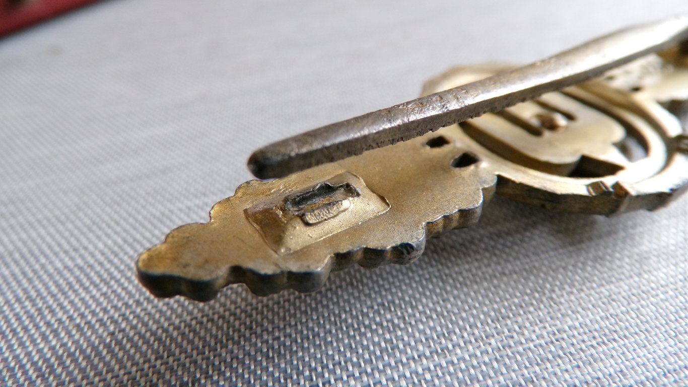 Luftwaffe Gold Bomber Pilot Clasp