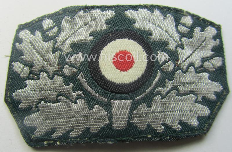 WH (Heeres) officers'-type cap-eagle and dito cocarde (both executed in so-called: 'flat-wire'- ie. 'BeVo'-weave pattern) as was specifically intended for usage on the: WH 'Knautschmützen' ie. 'Alter-art'-visor-caps (ie. 'Schirmmützen')