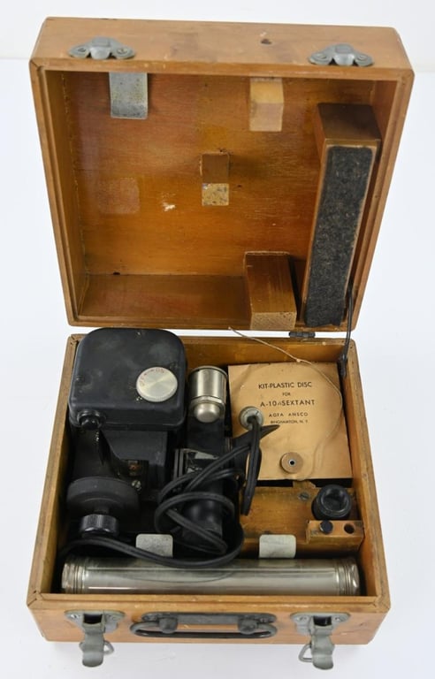 USAAF WW2 A-10A Sextant in original case