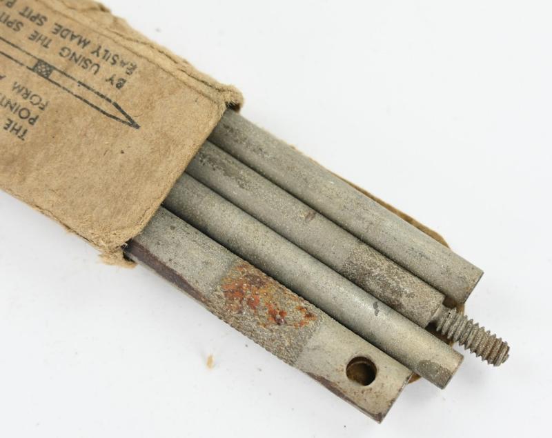 US WW2 Survival Vest Spit Assembly in Box