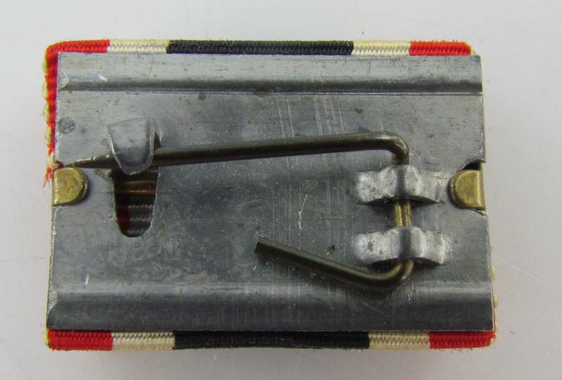 KVK2 ( Kriegsverdienstkreuz ) with swords Ribbon