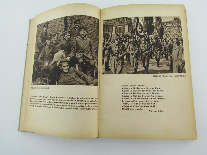 Book : Spaten und Ähre (1937)