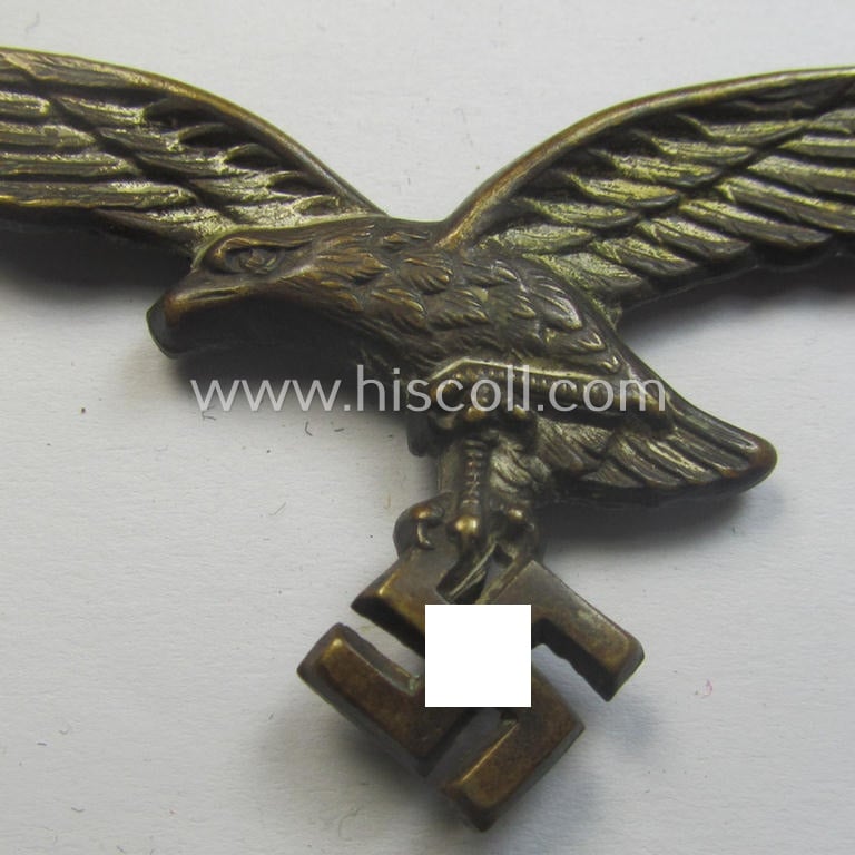 Attractive - and with certainty rarely encountered! - WH (Luftwaffe) so-called: 'pith-helmet'-eagle-device as executed in so-called: 'Buntmetall' and that comes in an overall nice (albeit clearly worn ie. pith-helmet-removed-) condition