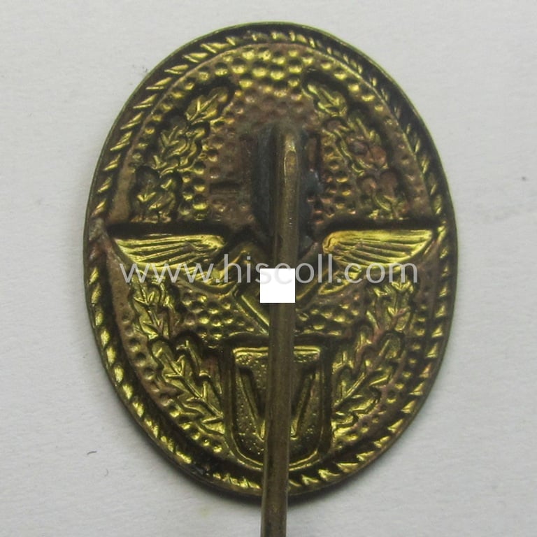 Bright-golden-toned, DLV (ie. 'Deutscher Luftfahrt-Verband') supportive lapel-pin (ie. 'Werbeabzeichen DL') being a non-maker-marked example