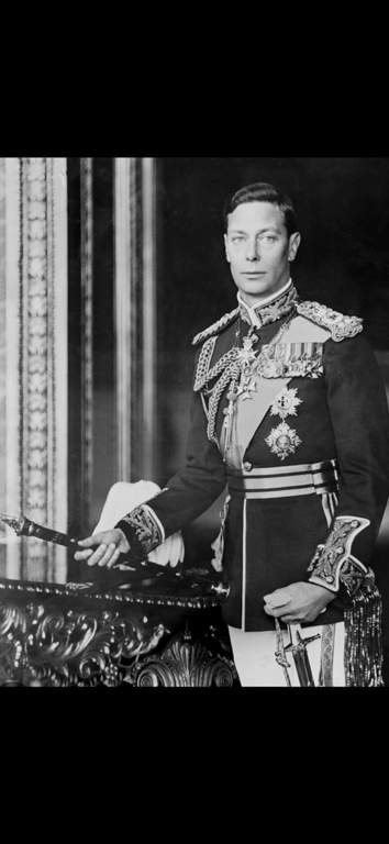EXTREMELY RARE CASED CBE MEDAL, CASE IS TO THE LATE KING GEORGE VI ISSUE. ADDITIONAL PHOTOS