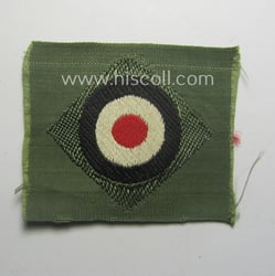 WH (Heeres) 'standard-issue'-pattern side-cap-cocarde (ie. 'Kokarde für Schiffchen-Mütze')...