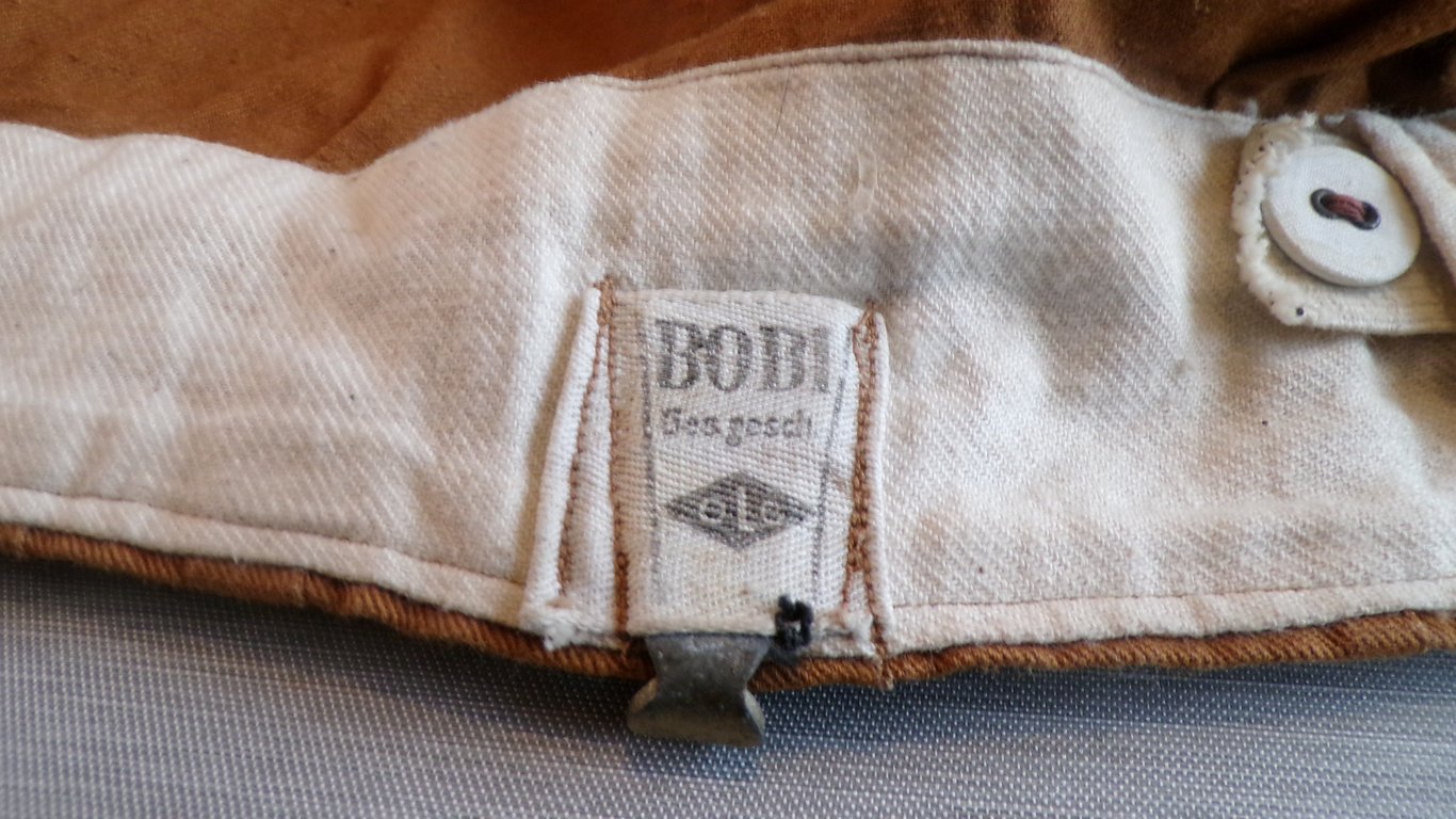 Complete uniform of an S.A man part 1