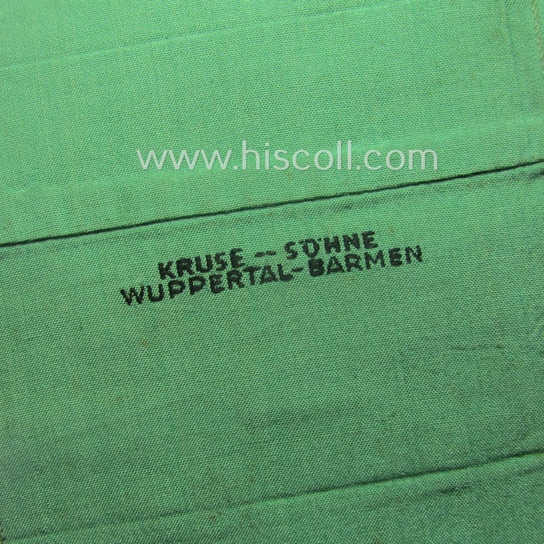 Rarely seen, DRP- (ie. 'Deutsche Reichspost'-) related armband entitled: 'Deutsche Reichspost' being of the 'entirely-woven'-type onto (typical) 'silk-like' cloth in a technique similar to the 'BeVo'-weave pattern