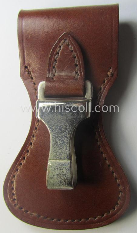 Attractive - and only minimally used- ie. worn! - example of a 'standard-issued'-pattern pair of so-called: WH (Heeres) dagger-hangers (ie. 'Gehänge für den Heeres-Offiziersdolch')