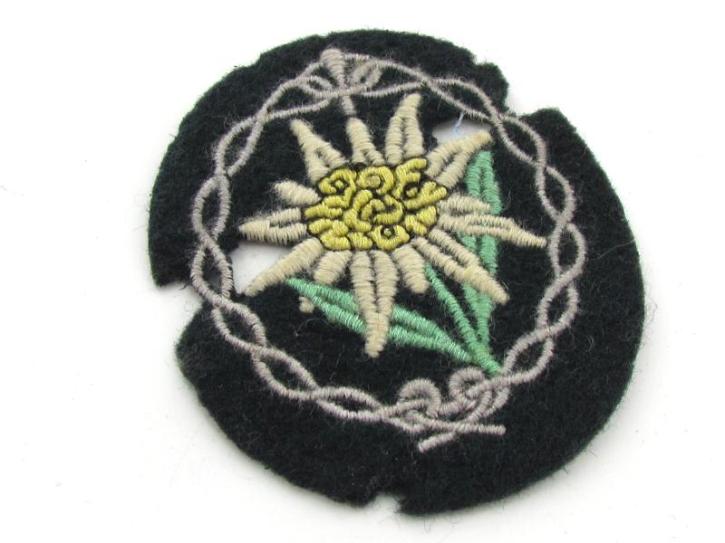 Wehrmacht Gebirgsjäger Edelweiss sleeve badge