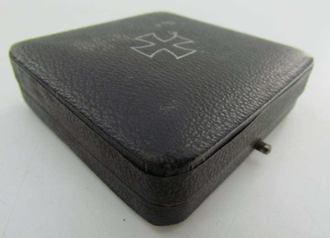 Case for an Iron Cross 1st Class by Wilhelm Deumer