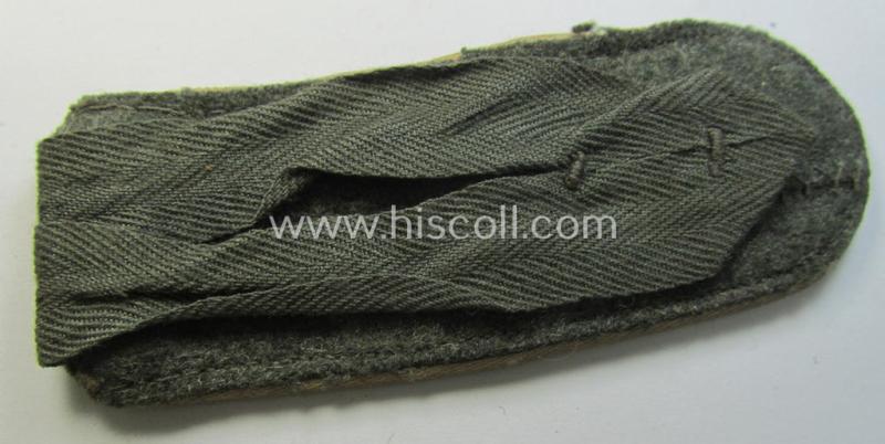 Neat - regrettably single but nevertheless truly scarcely encountered! - WH (Heeres) later-war period- (ie. 'simplified'- ie. 'M44- o. M45'-pattern-) EM-type shoulderstrap as intended for - and clearly worn by! - a: 'Soldat der Infanterie-Truppe...