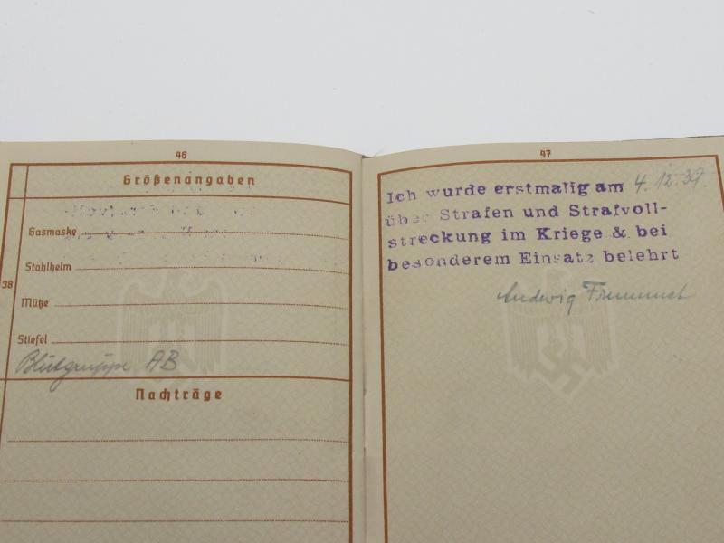 Wehrmacht ( Gebirgsjäger ) Wehrpass + Cover