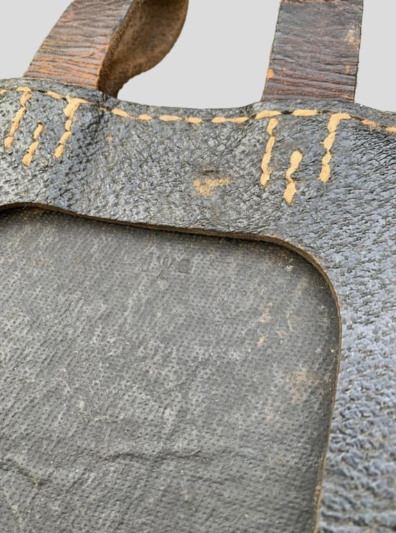 German Late-War Entrenching Tool and Carrying Case