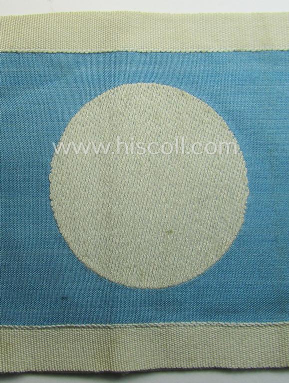 Linnen-based- and/or light-blue-coloured armband (ie. 'Armbinde') depicting an interwoven white-toned circle (ie. dot-) and dito white-coloured borders as was intended for usage by a: 'Luftschutzwart des Reichsluftschutz-Bundes'